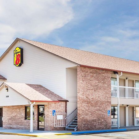 Hotel Super 8 By Wyndham Goodland Exterior foto