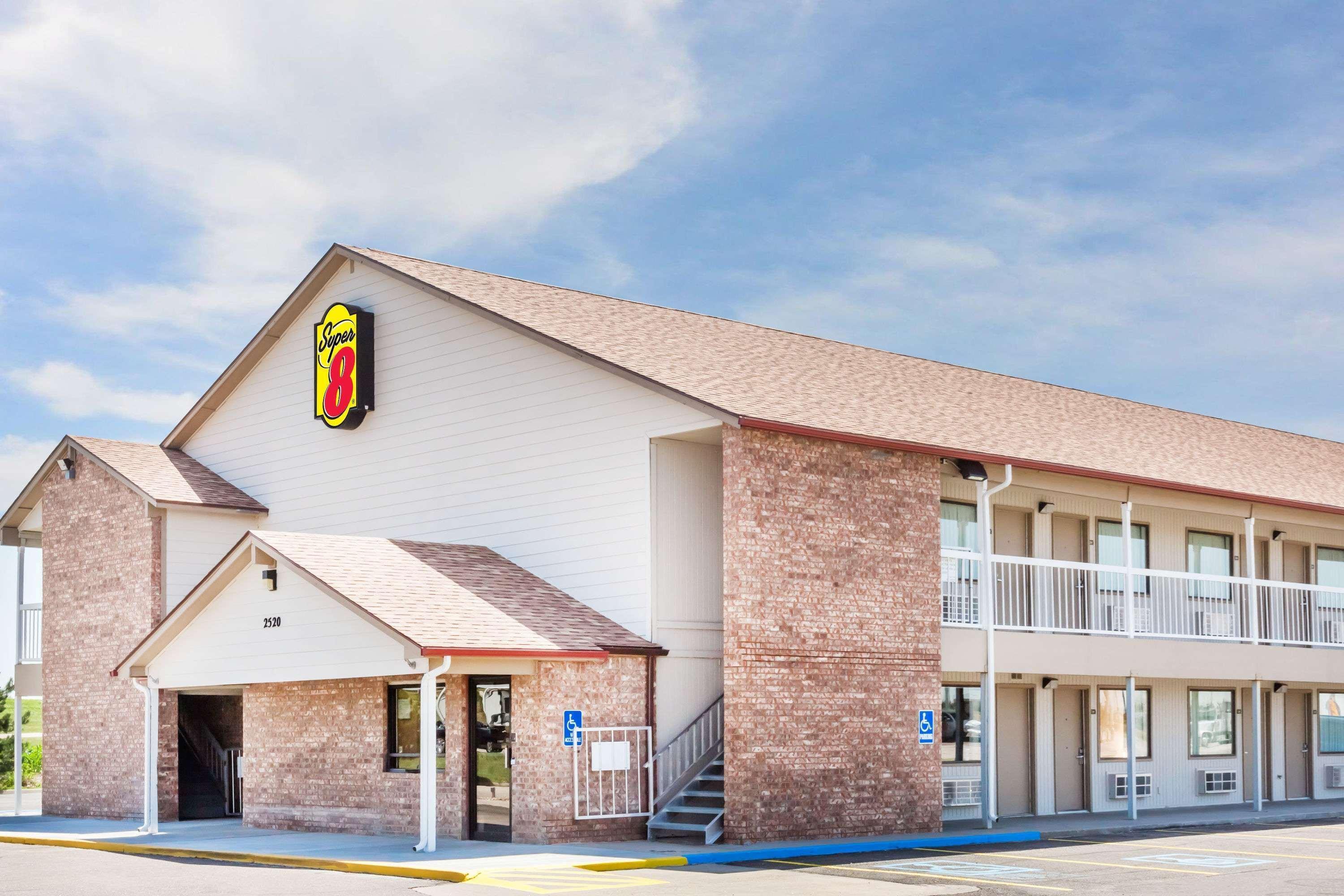 Hotel Super 8 By Wyndham Goodland Exterior foto